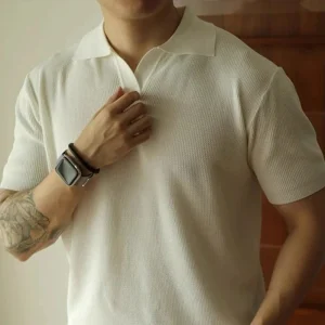 V-neck short-sleeved polo shirt